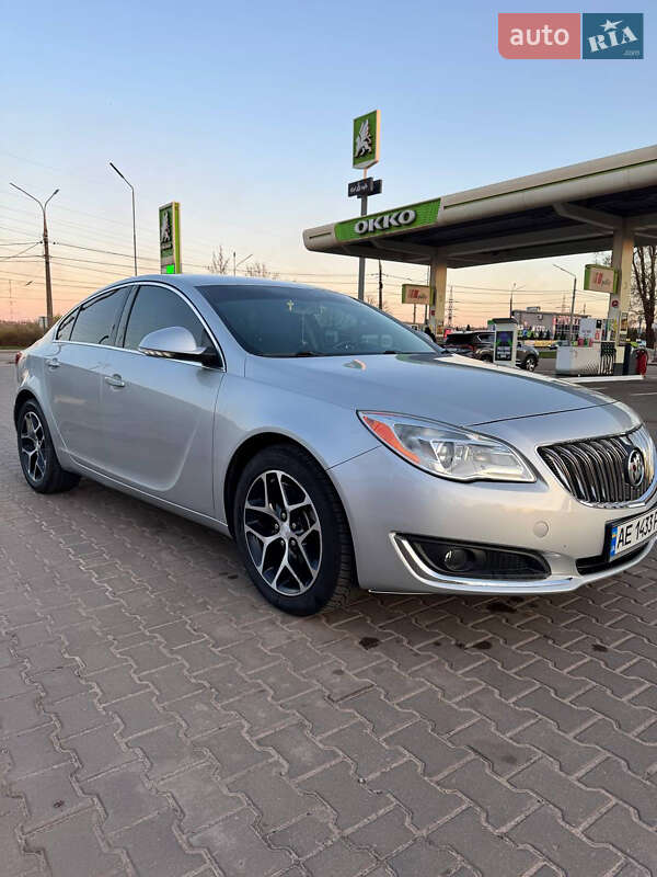 Buick Regal 2016