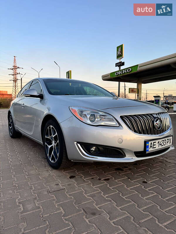 Седан Buick Regal 2016 в Кривом Роге