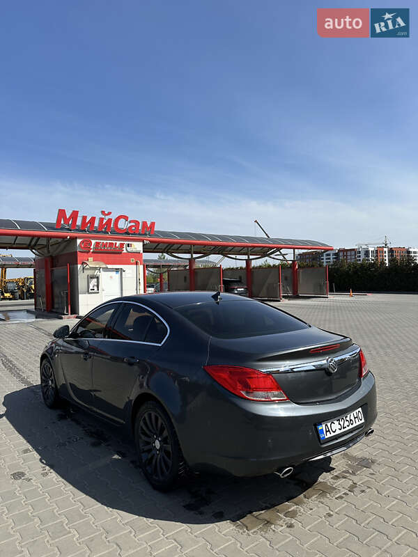 Седан Buick Regal 2011 в Луцьку