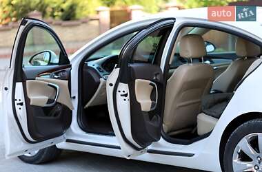 Седан Buick Regal 2015 в 