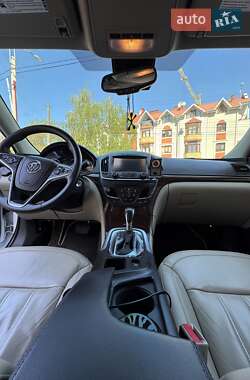 Седан Buick Regal 2015 в 