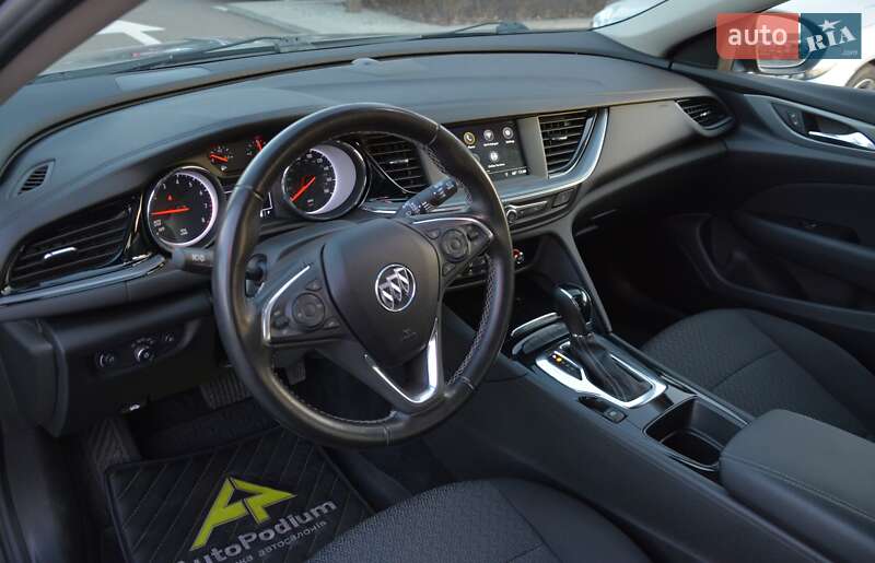 Универсал Buick Regal 2018 в Киеве