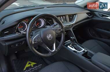 Универсал Buick Regal 2018 в 