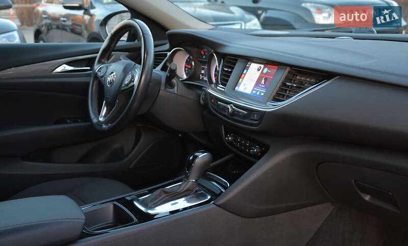 Универсал Buick Regal 2018 в Киеве