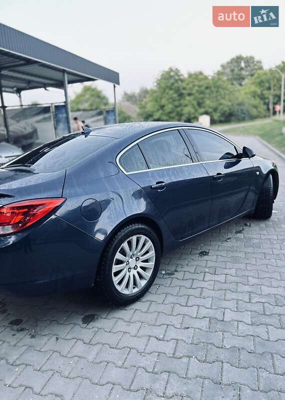 Седан Buick Regal 2010 в Бурштыне фото 15 Седан Buick Regal 2010 в Бурштыне