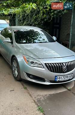 Седан Buick Regal 2015 в 