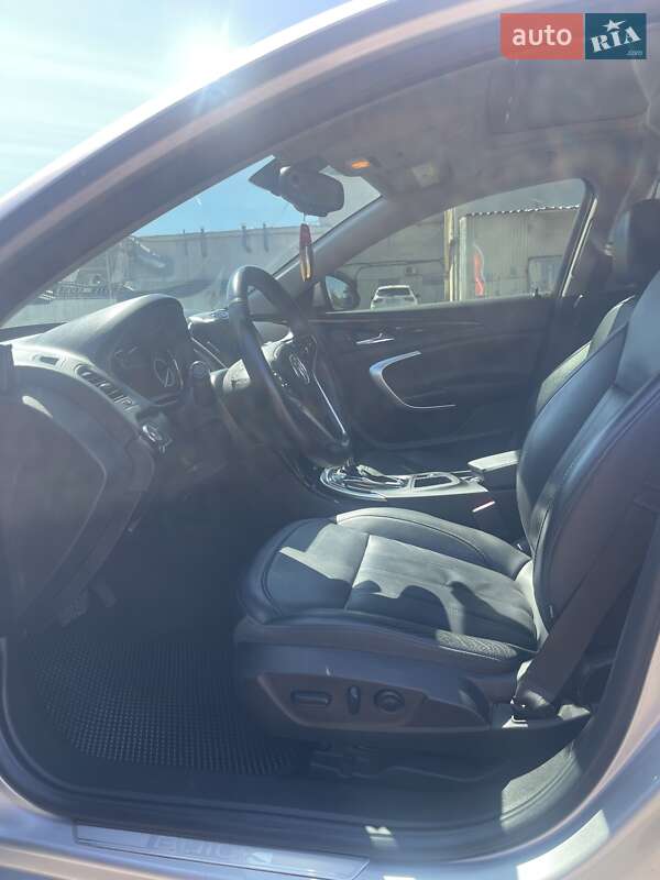 Седан Buick Regal 2014 в Кривом Роге