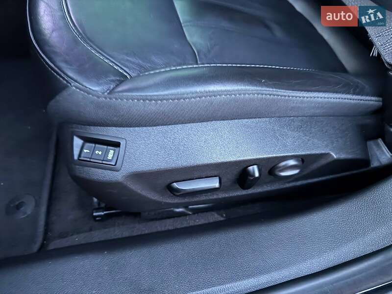 Седан Buick Regal 2016 в Киеве