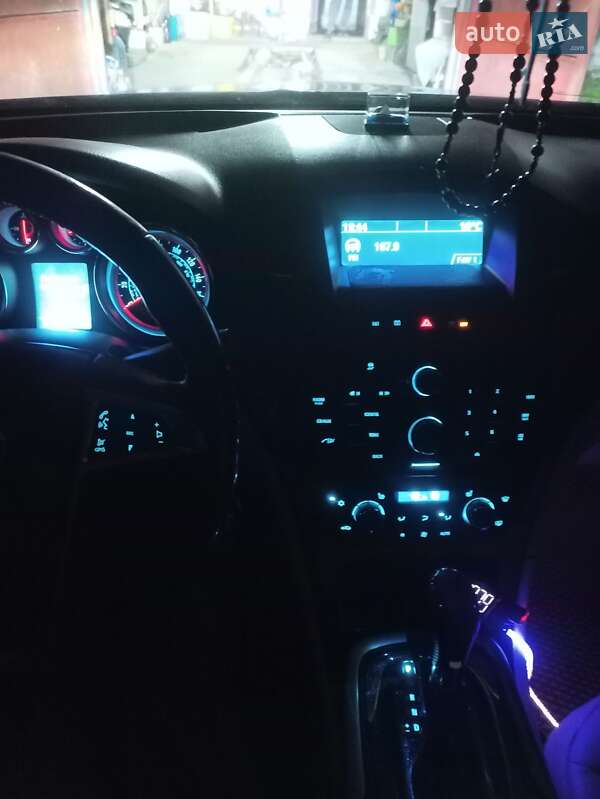 Седан Buick Regal 2010 в Бурштыне фото 20 Седан Buick Regal 2010 в Бурштыне