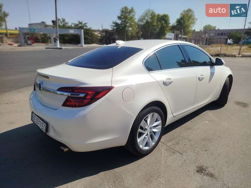 Седан Buick Regal 2015 в Николаеве