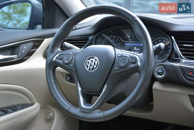 Седан Buick Regal 2018 в Киеве фото 44 Седан Buick Regal 2018 в Киеве