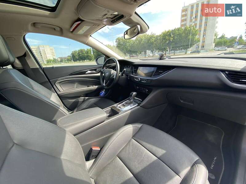 Купе Buick Regal 2018 в Черкассах