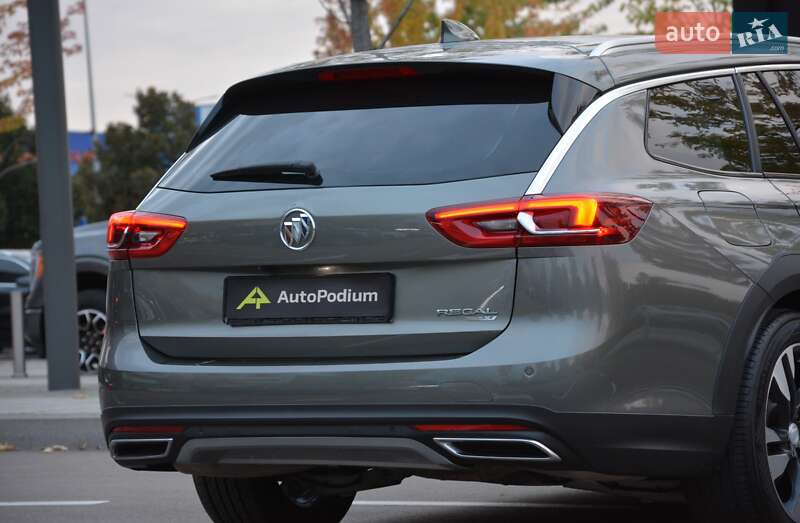 Седан Buick Regal 2018 в Киеве