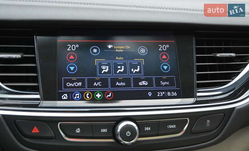 Седан Buick Regal 2018 в Киеве