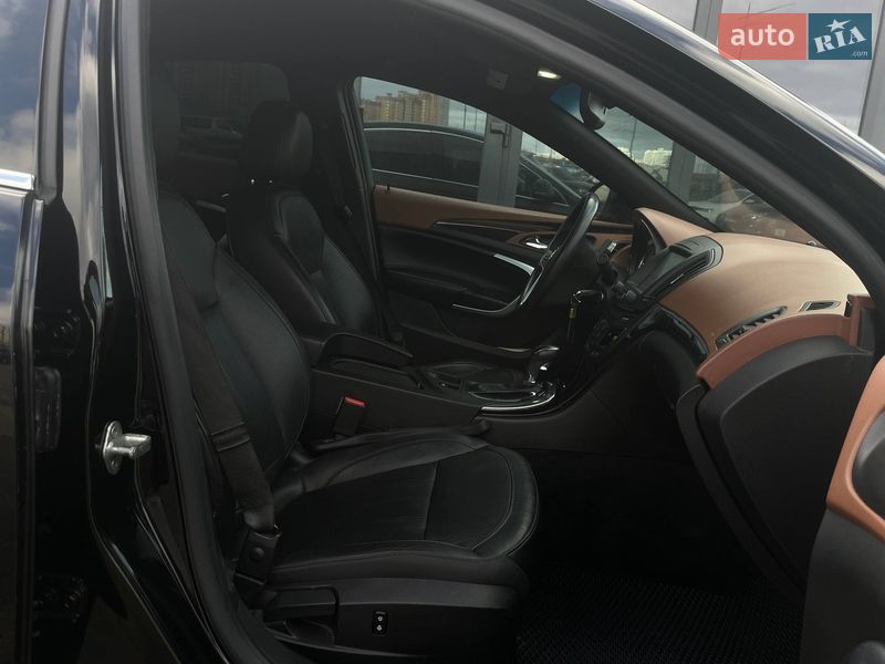 Седан Buick Regal 2016 в Киеве