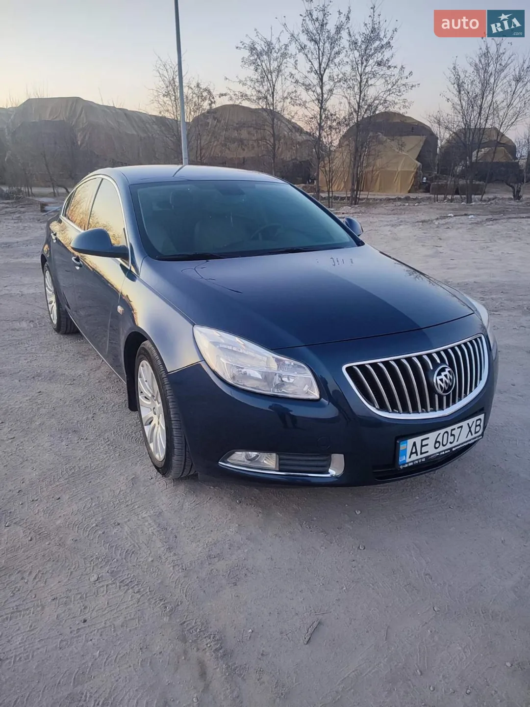 2011 Buick Regal - мініатюра 2