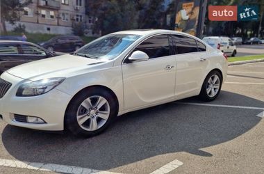 Седан Buick Regal 2012 в Буче
