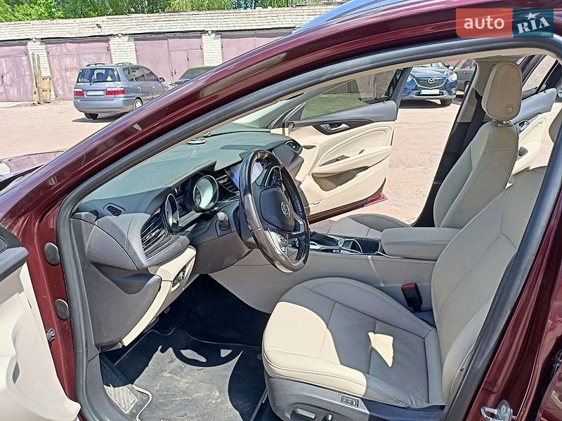 Седан Buick Regal 2017 в Чернигове