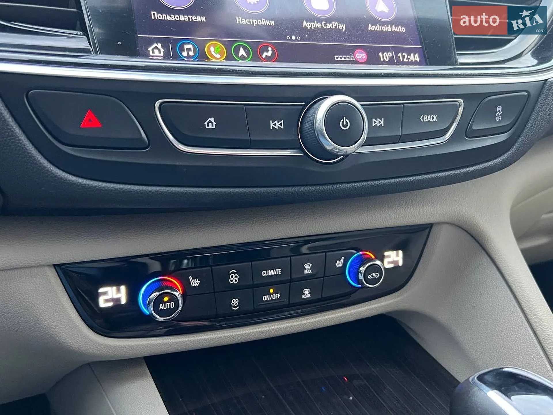 2018 Buick Regal - мініатюра 18