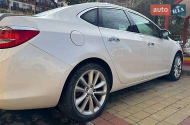 Седан Buick Verano 2012 в 