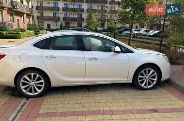 Седан Buick Verano 2012 в 