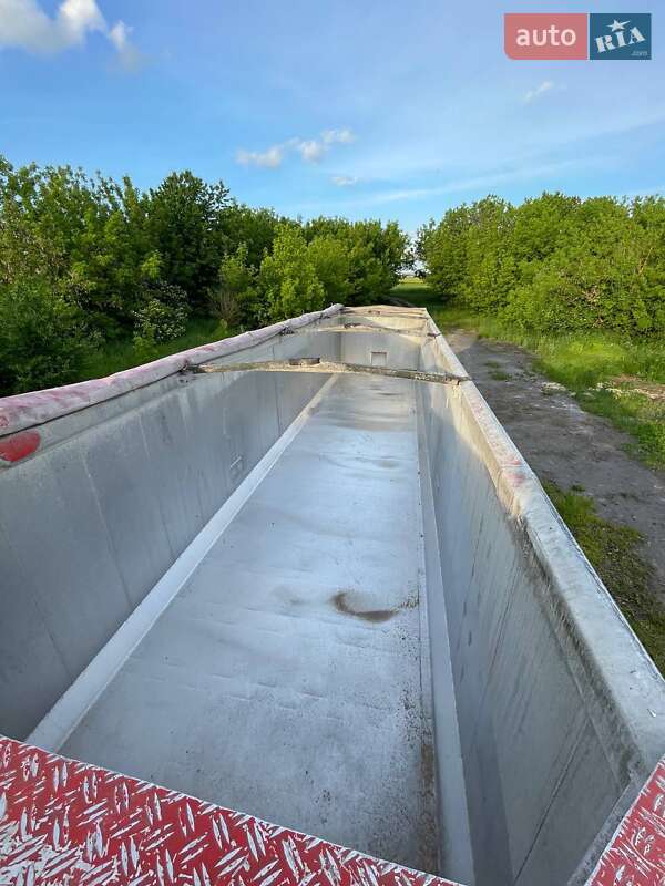 Самосвал полуприцеп Bulthuis AI 2005 в Радивилове