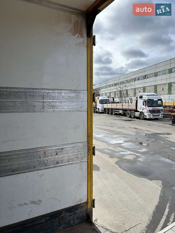 Изотермическая будка Burg Burg 2005 в Киеве