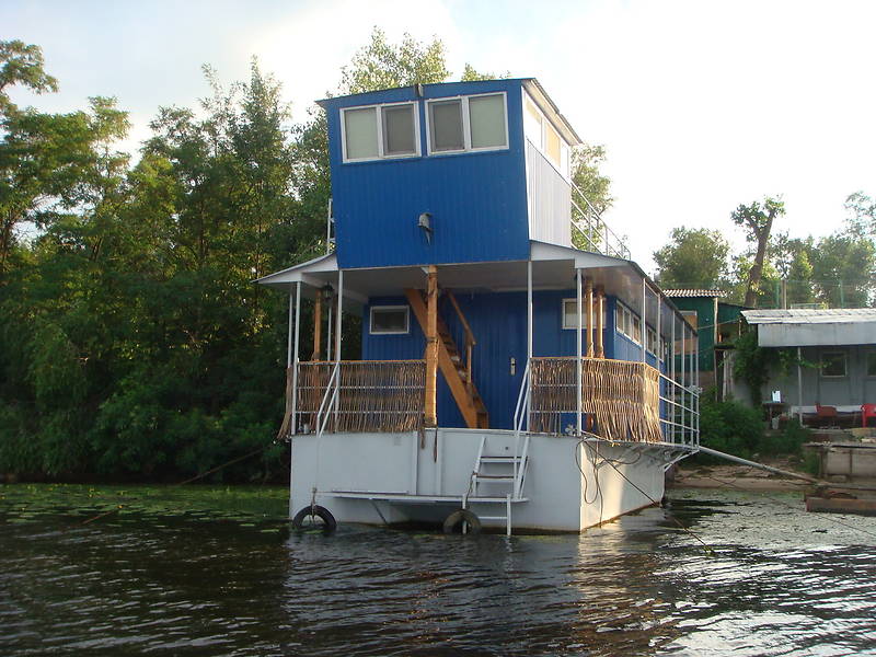 Другой водный транспорт Buster Phantom Cabin 2010 в Киеве