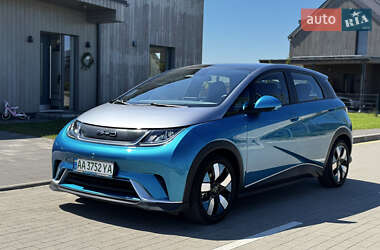 Хэтчбек BYD Dolphin 2022 в 
