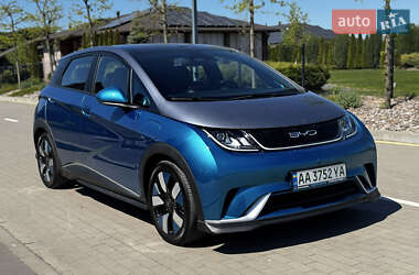 Хэтчбек BYD Dolphin 2022 в 