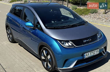 Хэтчбек BYD Dolphin 2022 в 