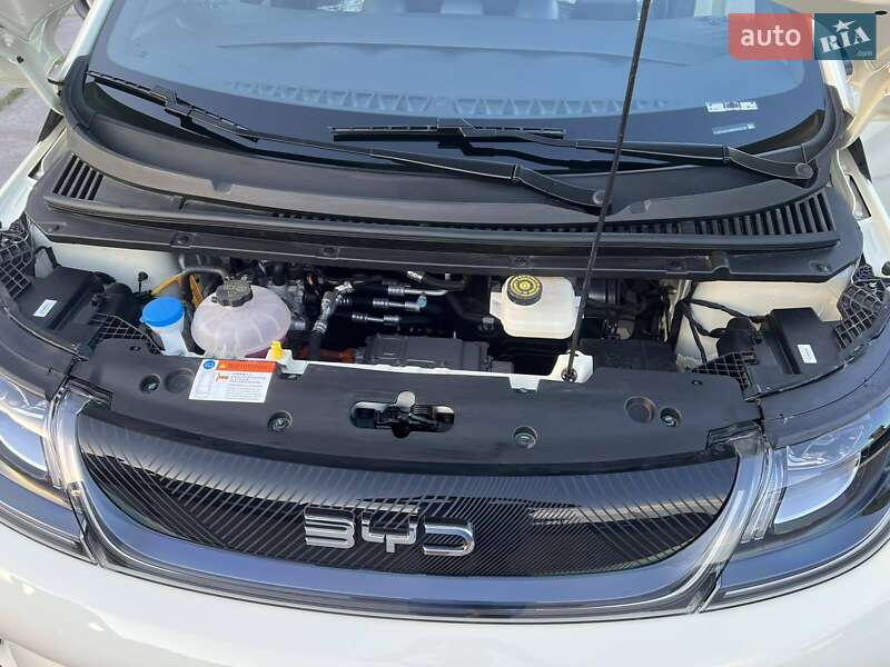 Хетчбек BYD Dolphin 2025 в Одесі фото 8 Хетчбек BYD Dolphin 2025 в Одесі