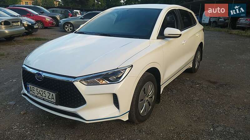 Хэтчбек BYD E2 2022 в 