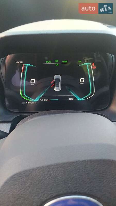 Хетчбек BYD E2 2022 в Дніпрі фото 15 Хетчбек BYD E2 2022 в Дніпрі