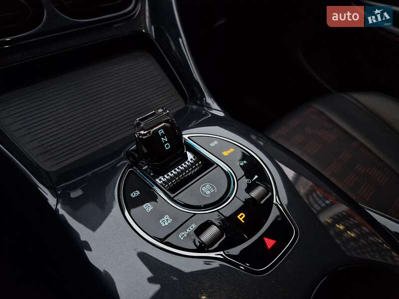 Хэтчбек BYD E2 2023 в Киеве