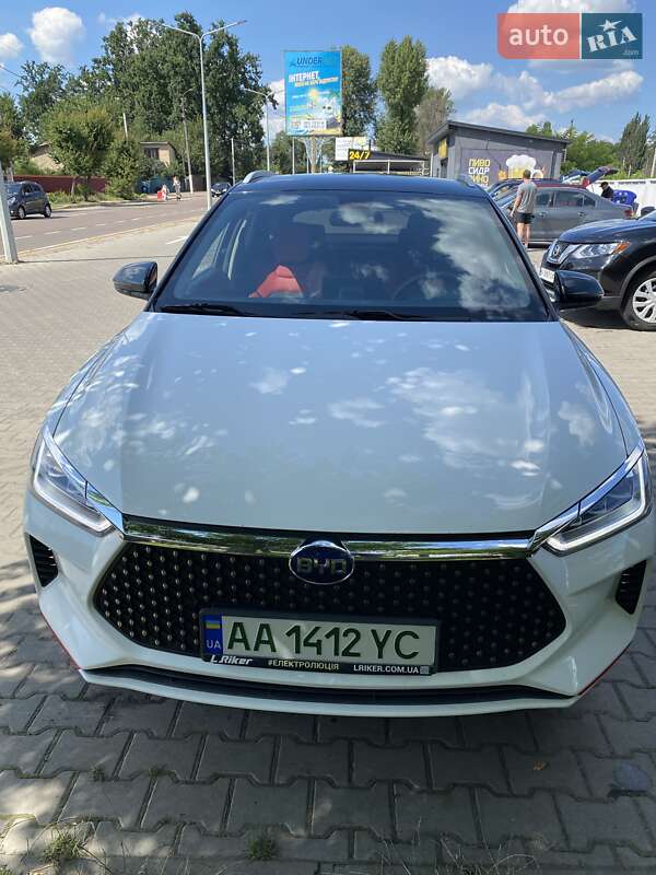 BYD E2 2020