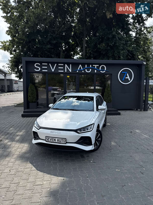 BYD E2 2025 BYD E2 2025