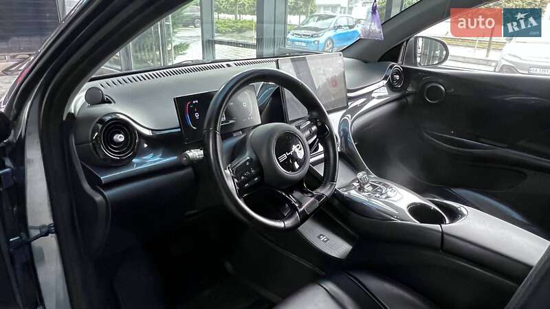 Хэтчбек BYD E2 2023 в Киеве