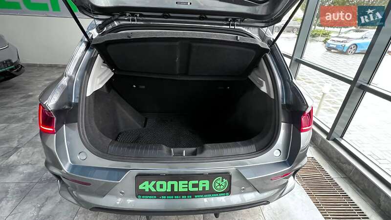 Хэтчбек BYD E2 2023 в Киеве