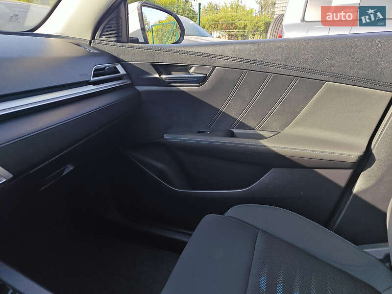 Хэтчбек BYD E2 2022 в Киеве фото 40 Хэтчбек BYD E2 2022 в Киеве