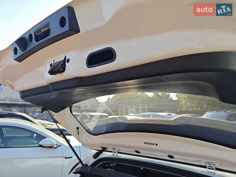 Хэтчбек BYD E2 2022 в Киеве фото 53 Хэтчбек BYD E2 2022 в Киеве