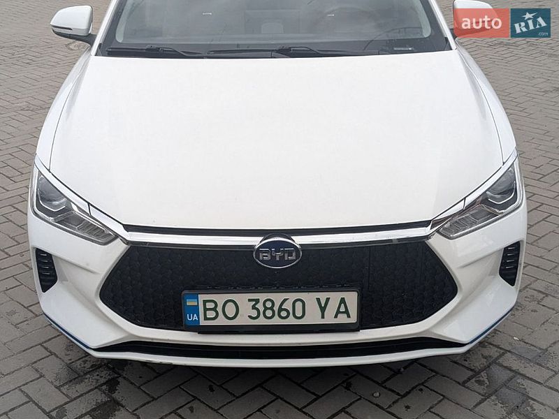 Хэтчбек BYD E2 2022 в Ивано-Франковске