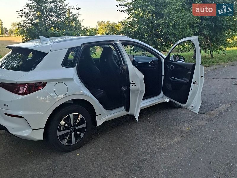 Хетчбек BYD E2 2025 в Теплодарі