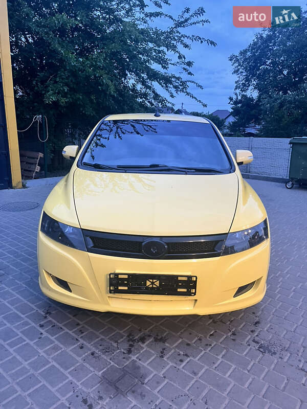 Хэтчбек BYD E6 2014 в Днепре фото 3 Хэтчбек BYD E6 2014 в Днепре