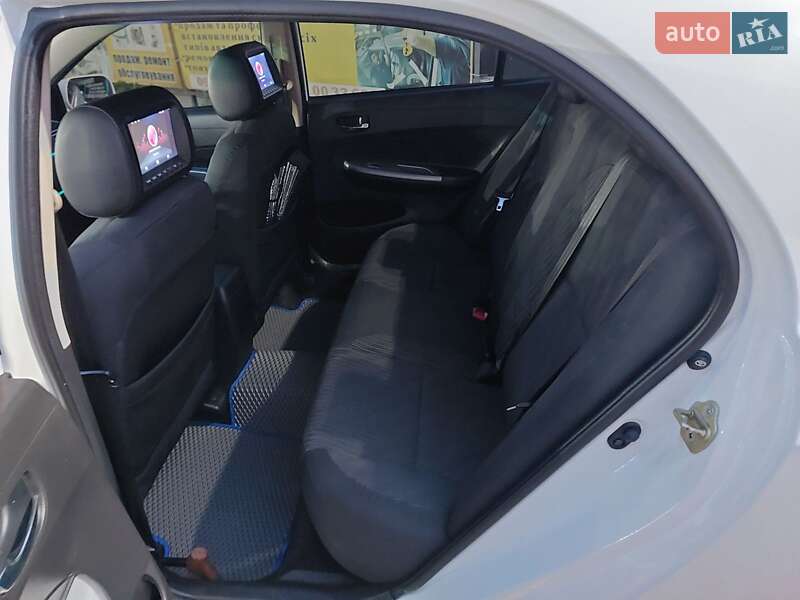 Седан BYD F3 2013 в Черновцах