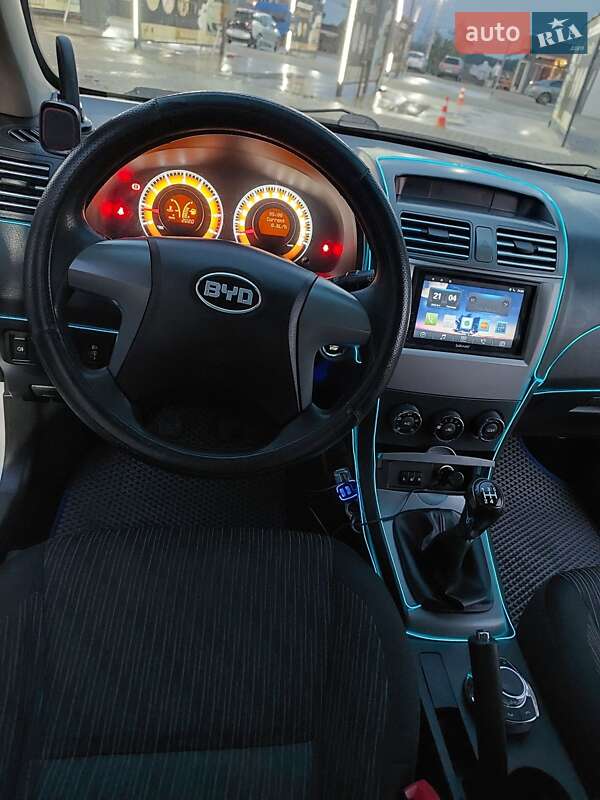 Седан BYD F3 2013 в Черновцах