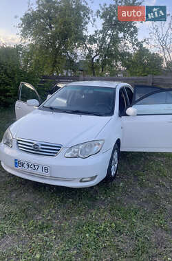 Седан BYD F3 2011 в 