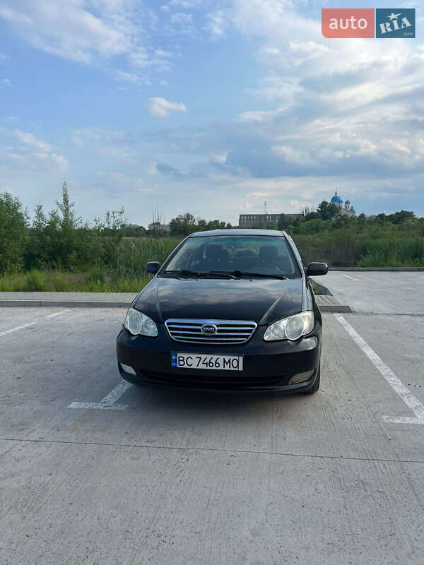 Седан BYD F3 2011 в 