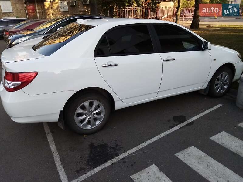 Седан BYD F3 2013 в Києві