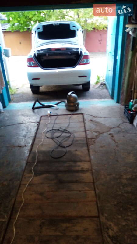 Седан BYD F3 2013 в Киеве